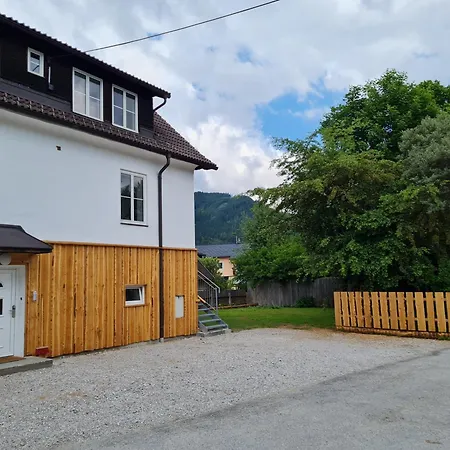 아파트 Gaestehaus Zeitraum